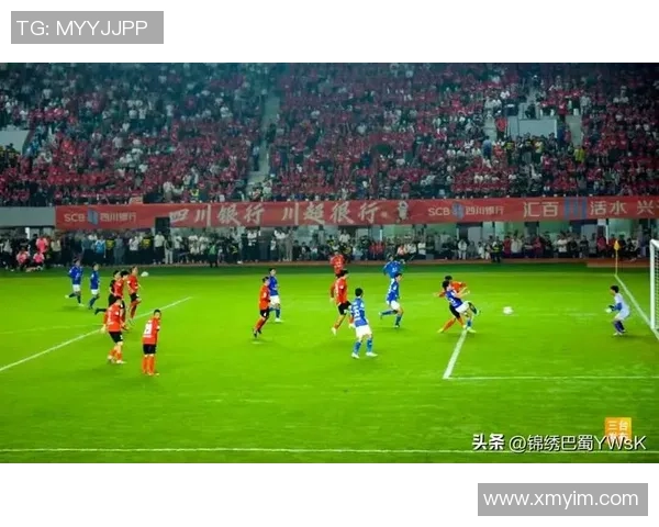 足球巨星云集 共襄盛举 球场传奇交织成辉煌时刻